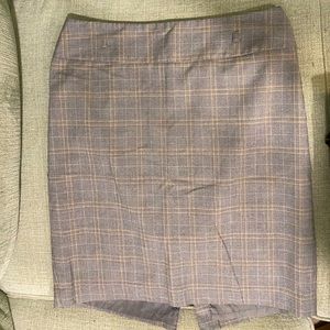 Like new Liz Claiborne skirt.